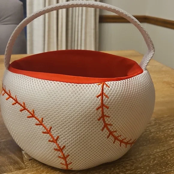 Baseball Easter Basket - Picture 2 of 6